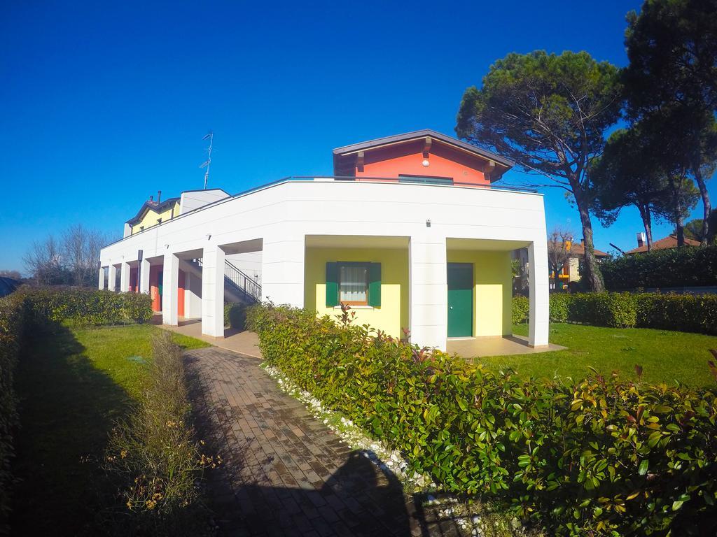 Residence Le Piramidi Caorle Exterior foto