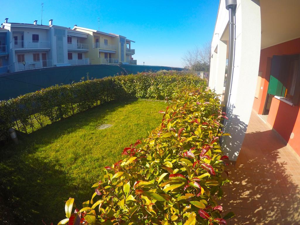 Residence Le Piramidi Caorle Exterior foto