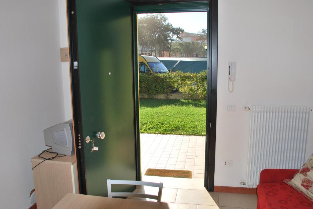 Residence Le Piramidi Caorle Habitación foto